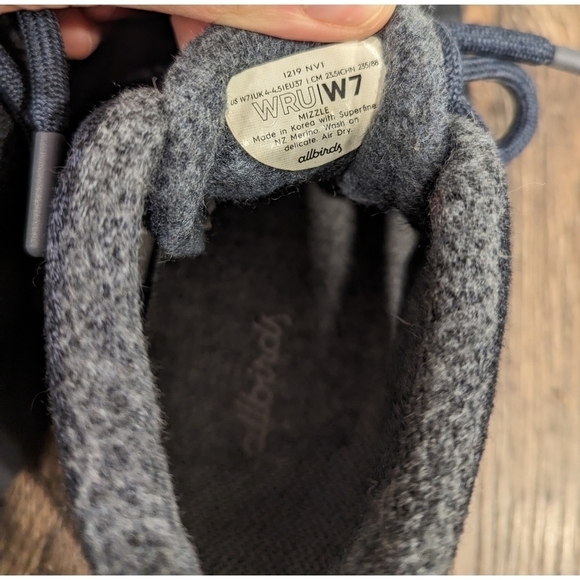 Allbirds Heathered Grey Wool Runners Size Women's 7 - Picture 8 of 8